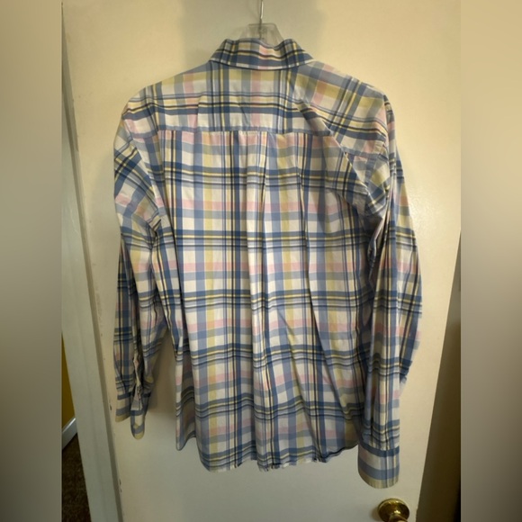 Jos A Bank Traveler’s Collection Plaid Button Down Shirt Large Tailored Fit - Picture 2 of 3